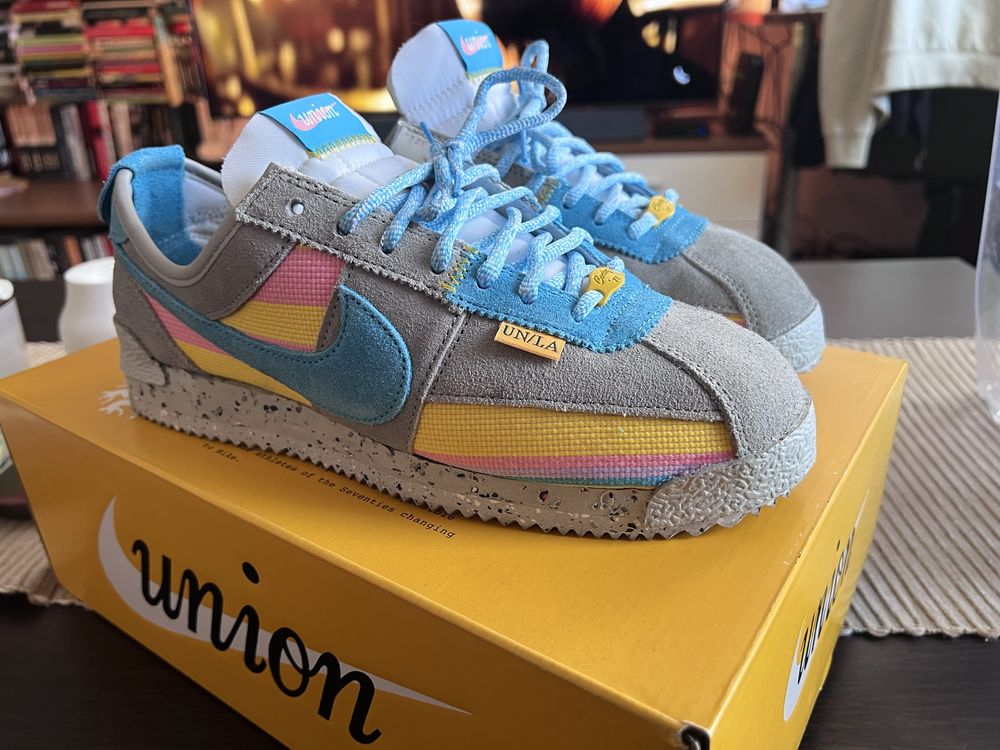 Nike cortez union light smoke