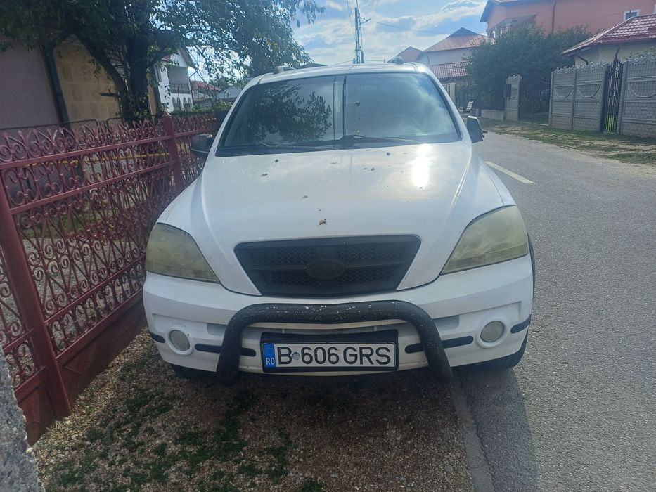 Kia sorento motor 2.5 motorina cutie manuala stare buna camera fata sp