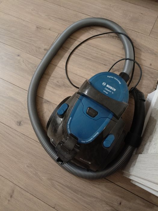 Пылесос BOSCH ,техника