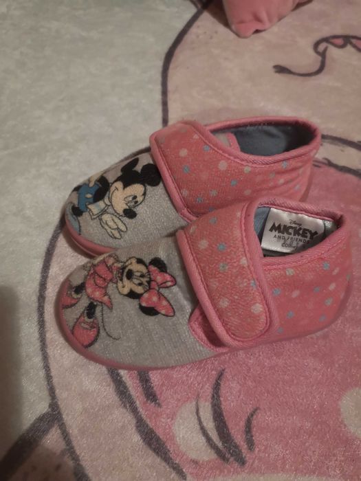 Disney пантофки 27