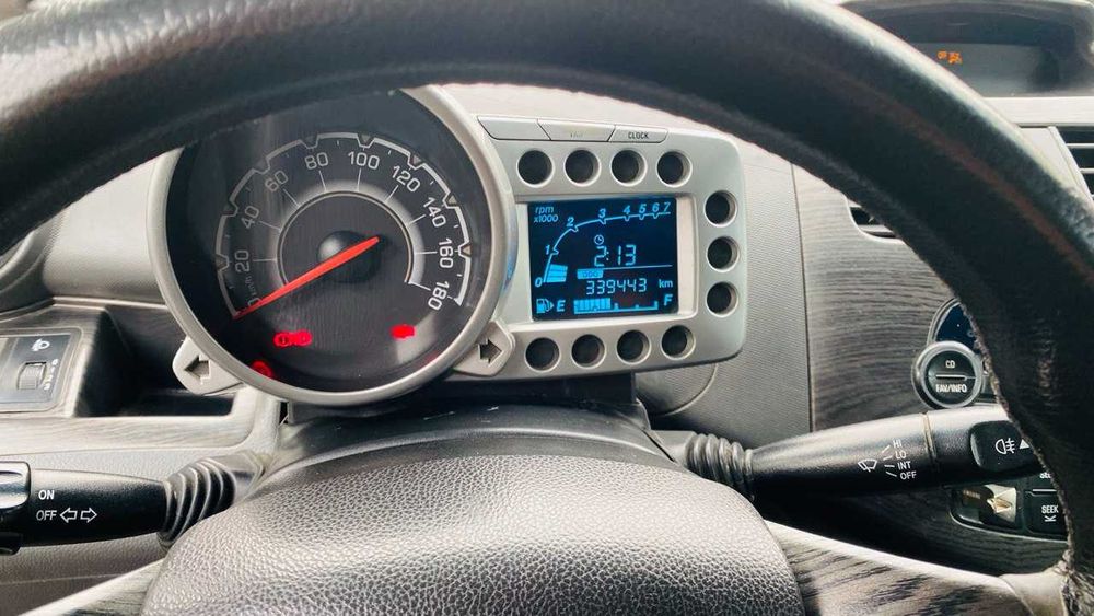 Спарк 2 позиция сотилади