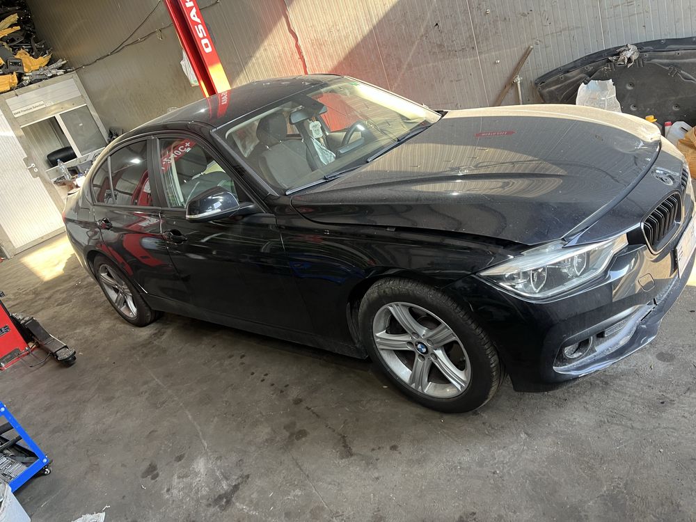 Bmw F30 318d 150hp LCI НА ЧАСТИ ( бмв ф30 318д 150 коня )