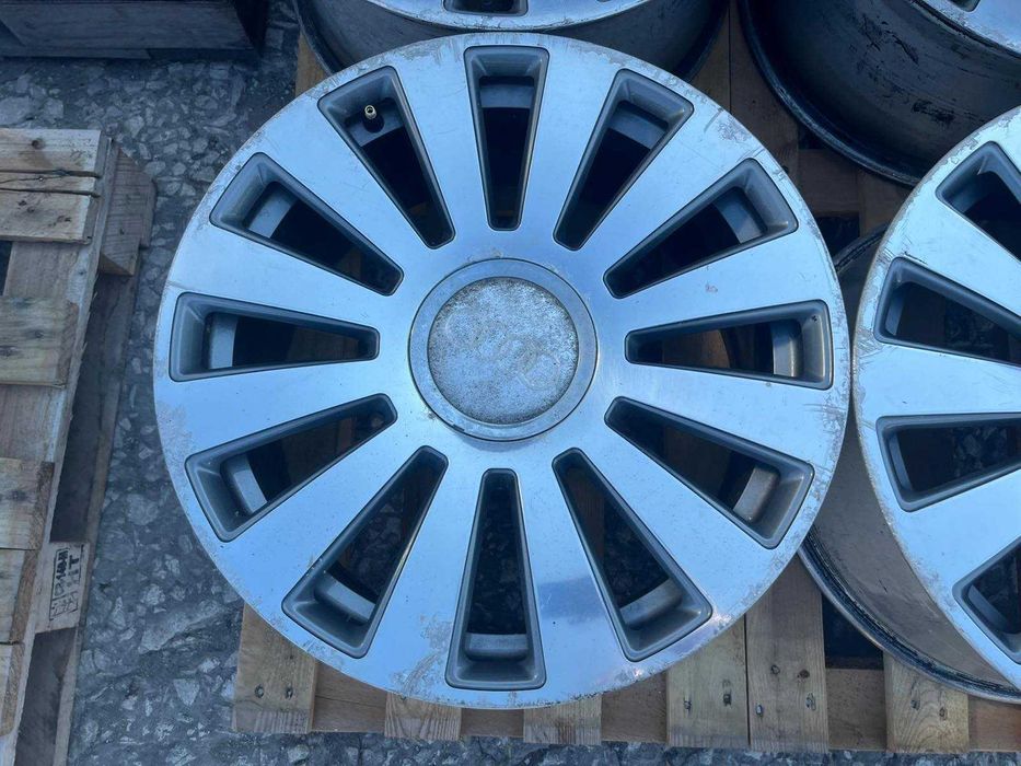 Джанти AUDI A8 D3 S8  8.5Jx19 ET45 5x112 4E0601025N ном 192