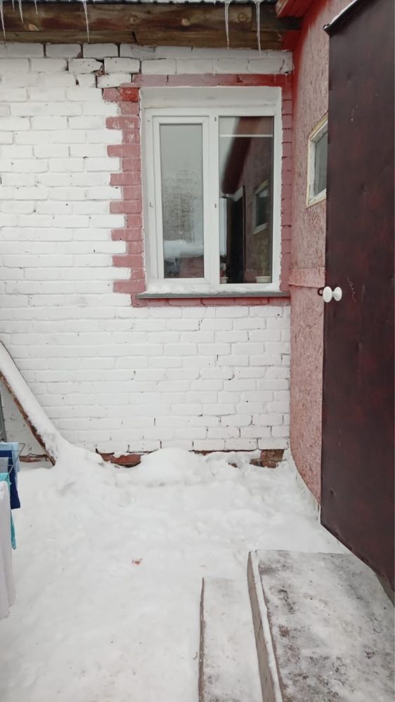 Продам дом барачного типа в районе  бензостроя