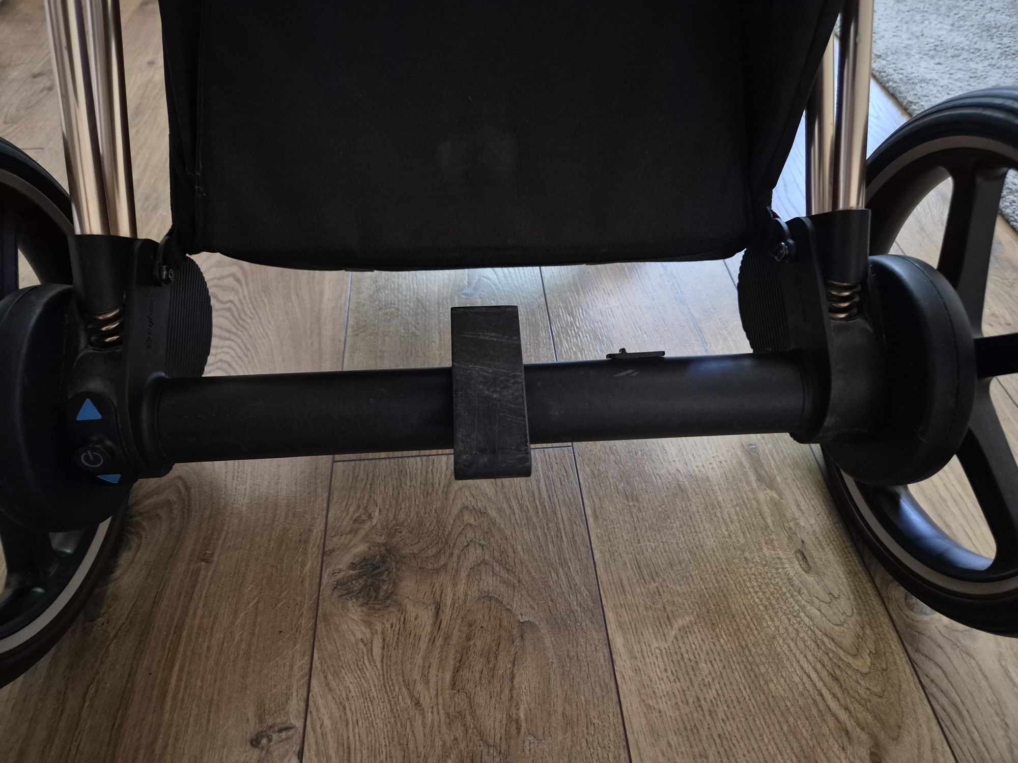 Cybex ePriam Platinum Rose Gold (електрическа) с два коша