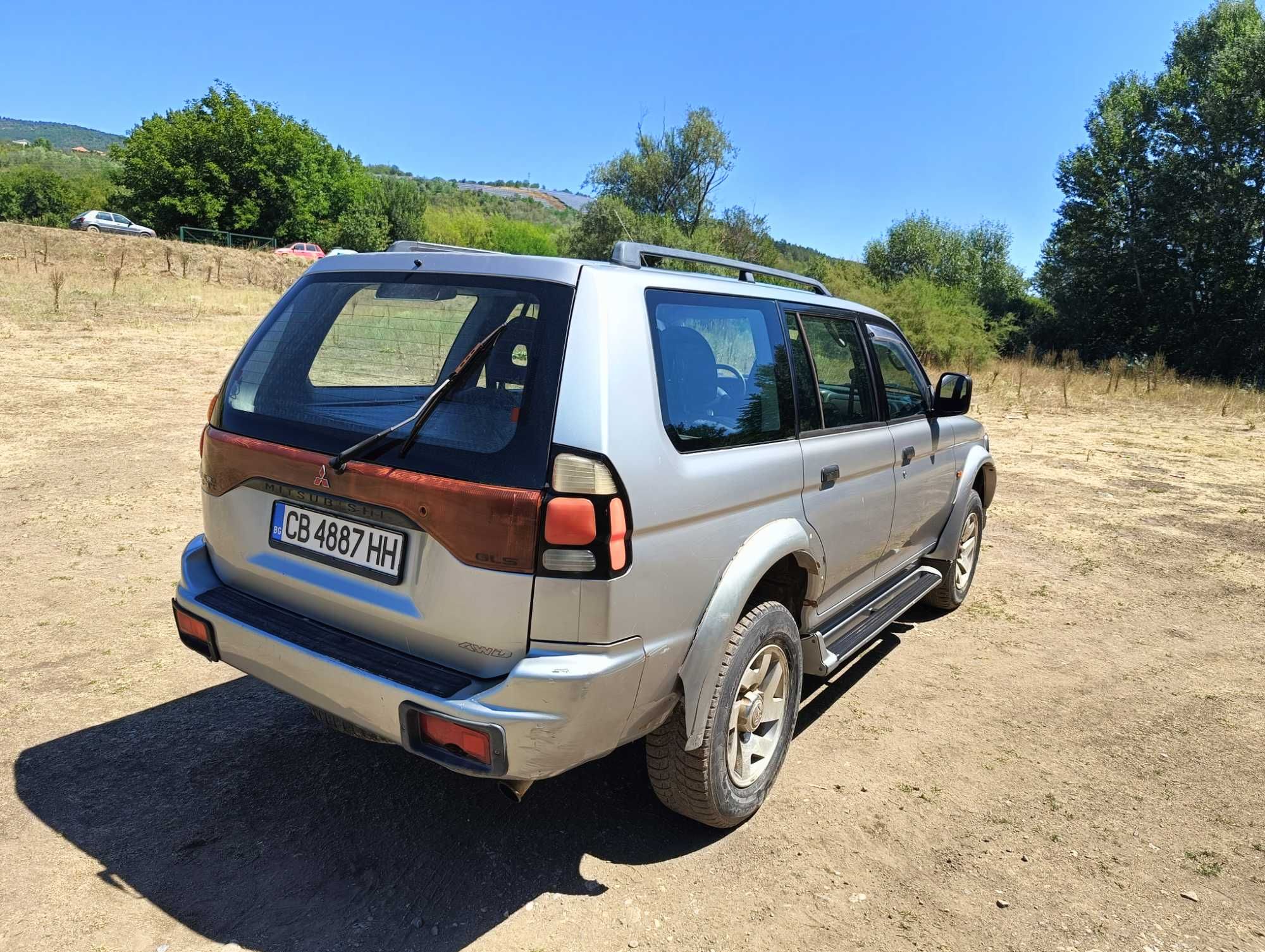 Джип Mitsubishi Pajero sport