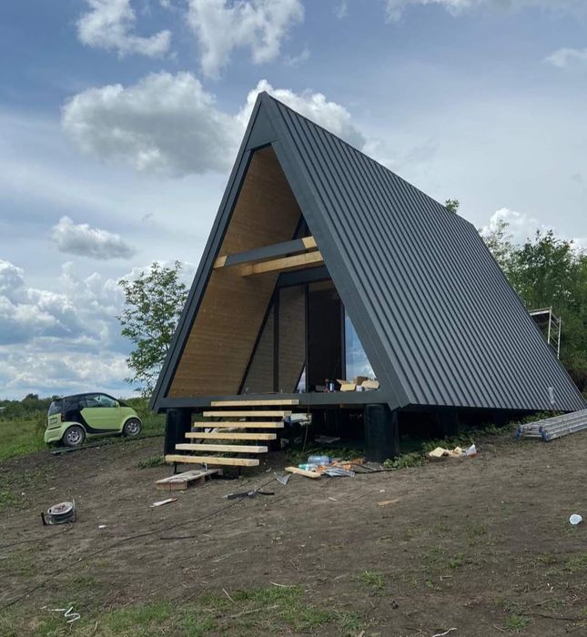 Vindem căsuțe din lemn tip A,