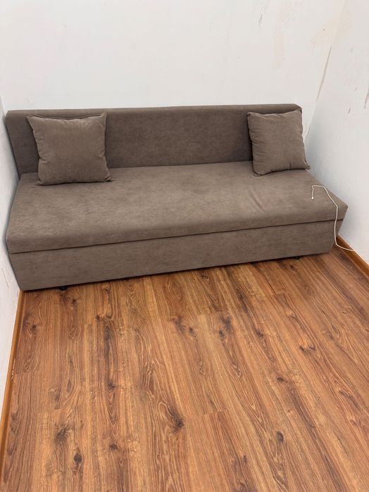 Диван выдвижной продаю