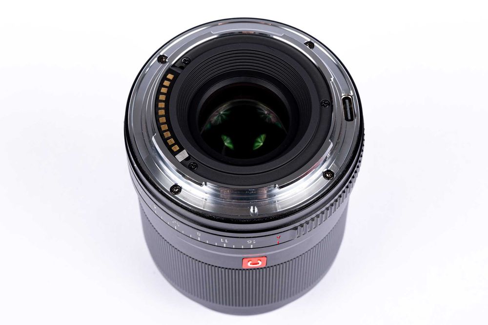 Обектив Viltrox 33мм AF 33 / 1.4 за Nikon Z (APS-C)
