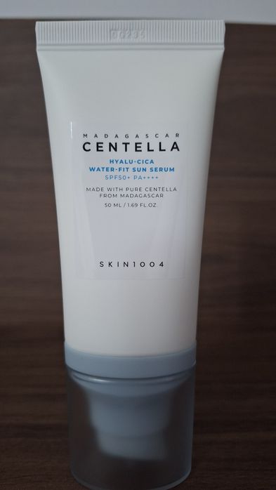 Слънцезащитен крем Madagascar Centella с SPF 50+