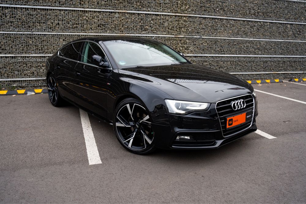 Audi A5 2015 S-Line Rate/Garantie/Revizii