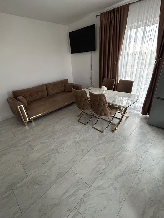vanzare apartament 3 camere zona valeni real resort