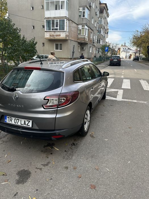Renault Megane 3 ( passat) Audi)
