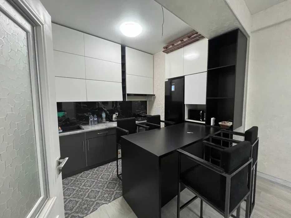 R12  Сдается квартира 2/1/4 на Мирзо Улугбекском, Университет Инха!