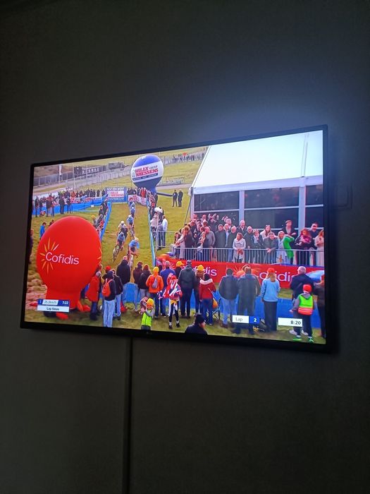 Vând televizor LG ULTRA HD diagonala 129 cm