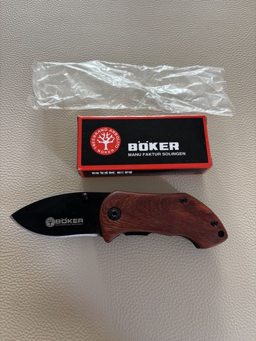 Джобен нож Boker