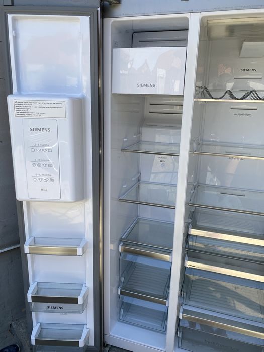 Vand frigider in doua usi SIEMENS