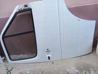 Usa dreapta mercedes sprinder an fabricatie 2004 , pret 300 lei
