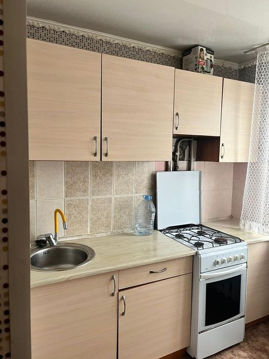 Продам 1 ком. квартиру  в теплом доме с хорошим ремонтом!