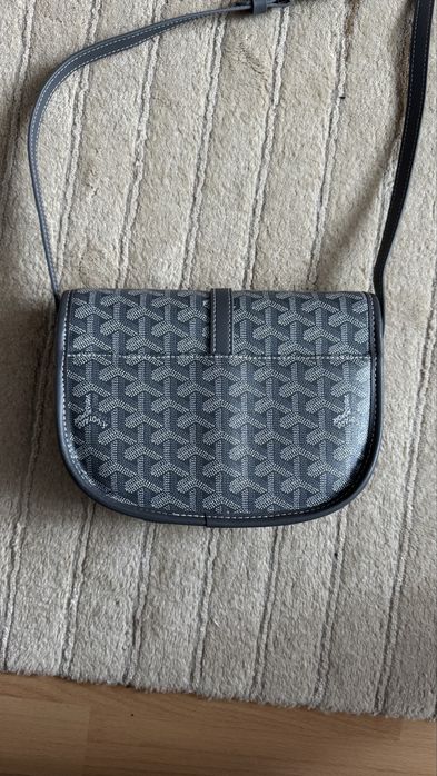 Продавам чисто нова чанта Goyard