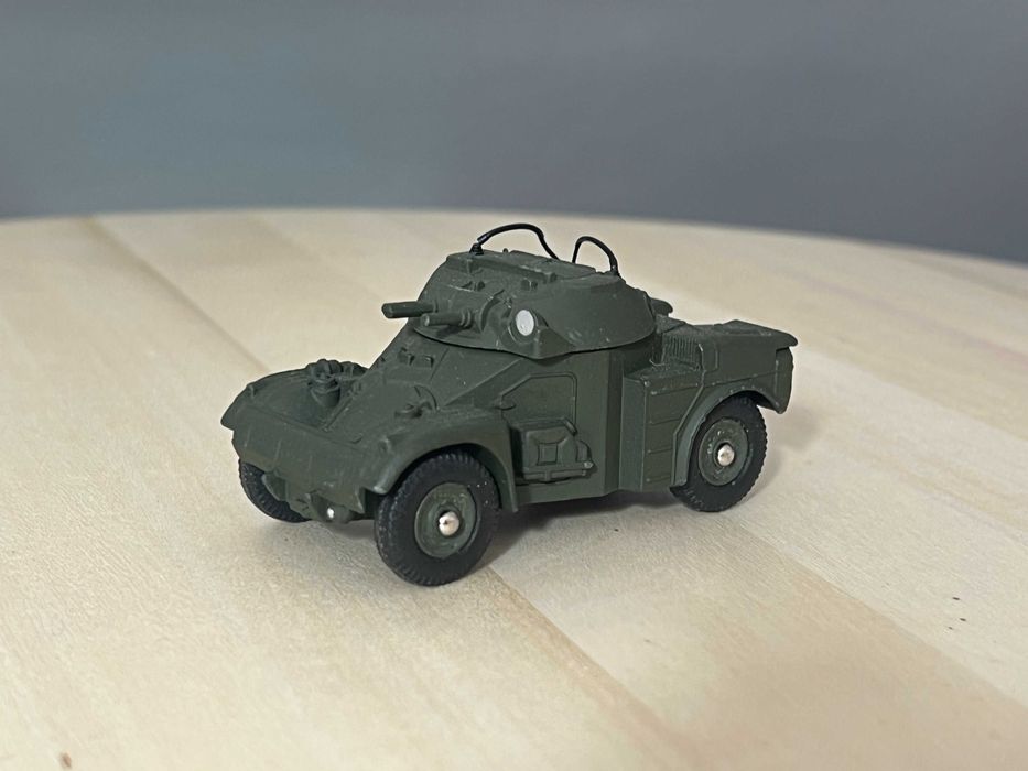 Macheta Dinky Toys Meccano France Panhard AML 814 Militar