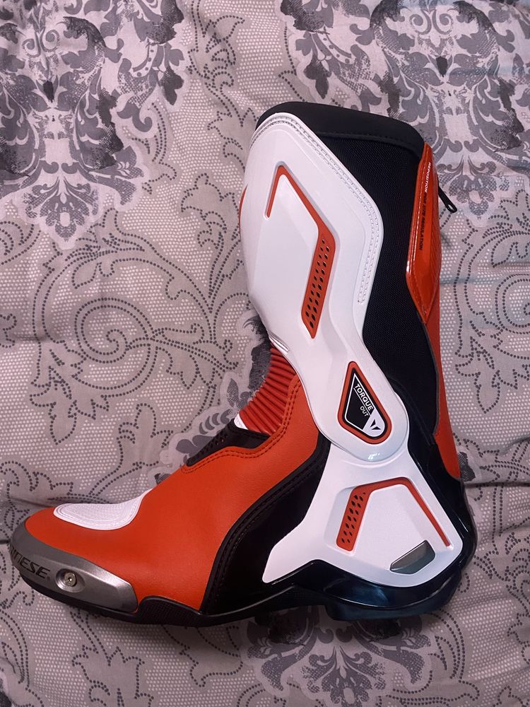 Мото ботуши пистови Dainese Torque 3 Out Черно/Бяло/Червено