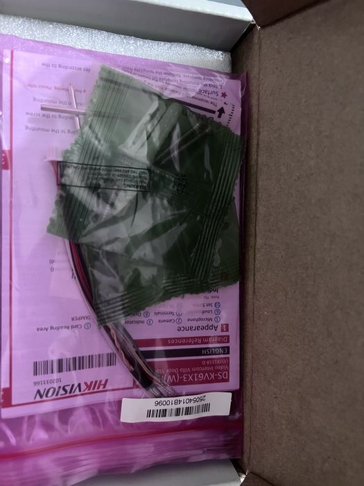 Продам срочно камеру звонок Hikvision DS-KV6103-PE1(C)