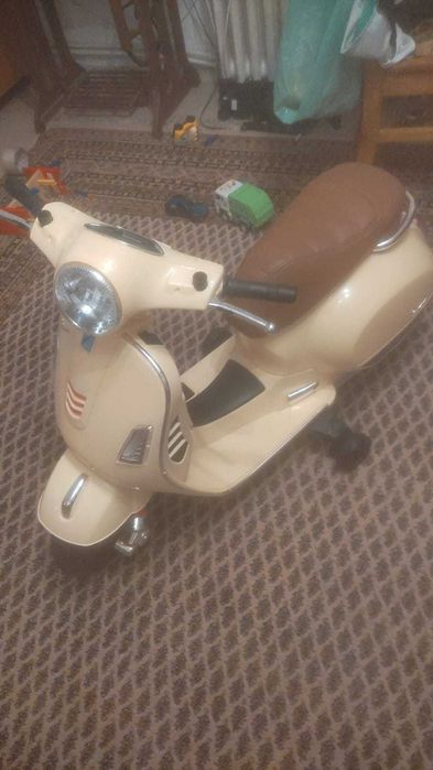 Motocicleta de jucărie