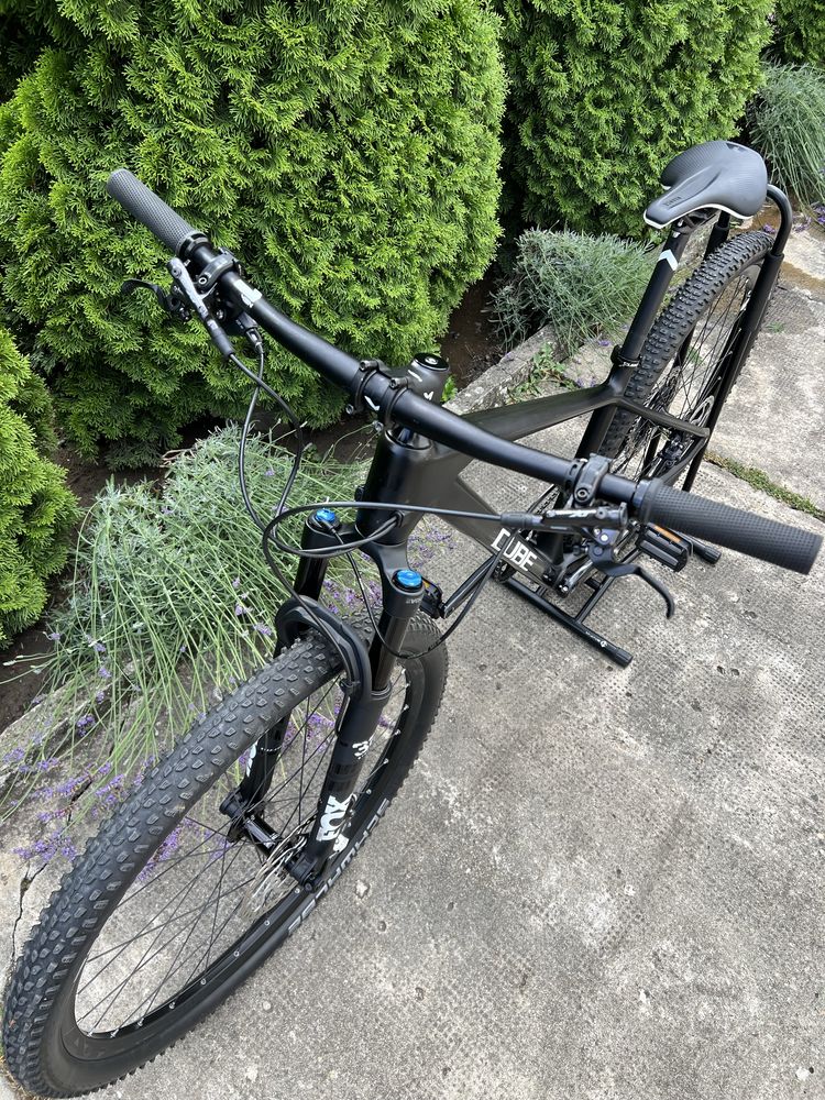 Bicicleta MTB CUBE REACTION RACE Carbon M 29” C:62 full XT Furca Aer