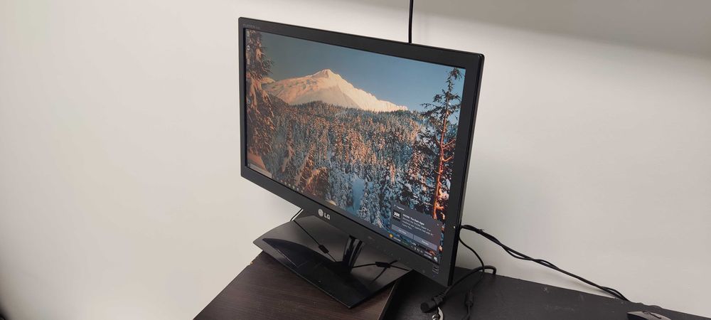 Monitor LED 22 LG E2251T 22 " Inch LED Monitor Full HD 5ms