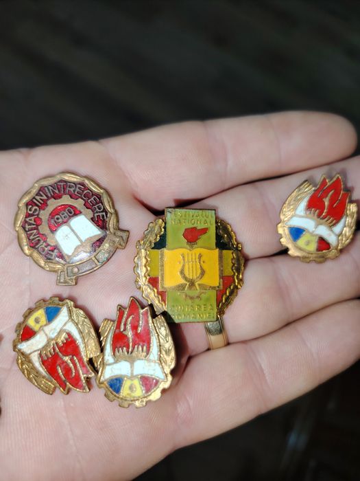 Pentru colecționari geonometric