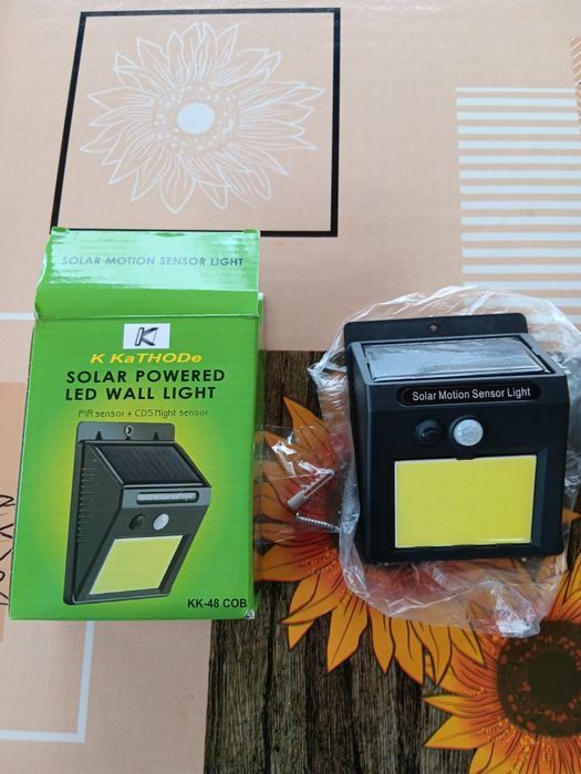 Iluminator led incarcare solara