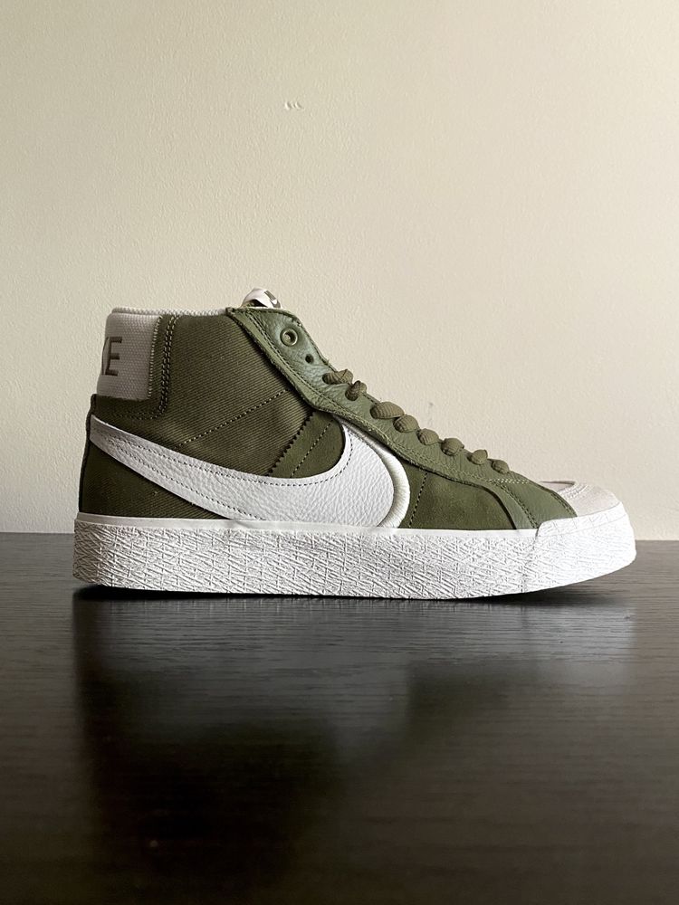 Кроссовки NIKE SB zoom blazer mid premium plus