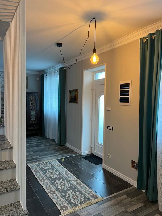 Casa de inchiriat