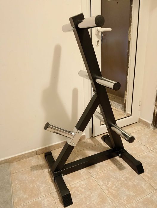 Продавам стойка за тежести ф50