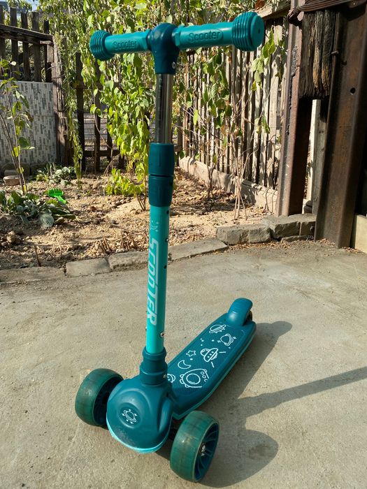 Самокат  детский