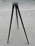 Trepied pentru ceaun , 100 cm .