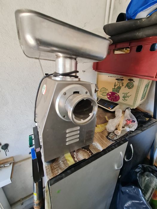 Banzic, feliator, mașină de tocat