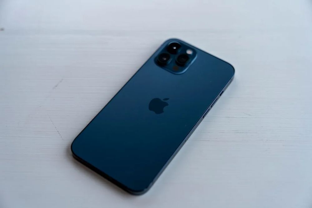 Iphone 15 pro max (512гб)