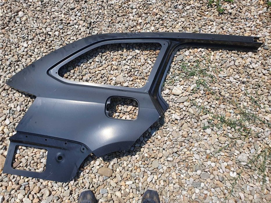 aripa dreapta spate skoda octavia 3 break