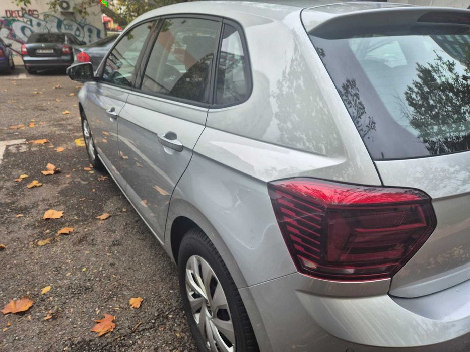 Volkswagen Polo 1.0 TSI Highline 95 CP - 27,500 km !!