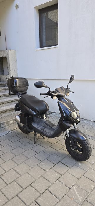 Scuter Peugeot Trek