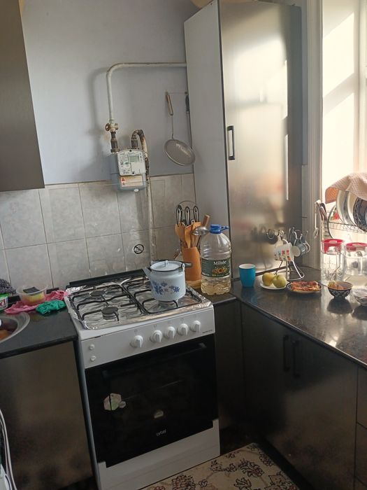 2 комнатная Квартира продаётся срочно. Адрес Водник автошкола