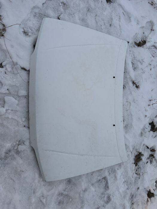 Капот и крыло на мазда 323bg 1992 год