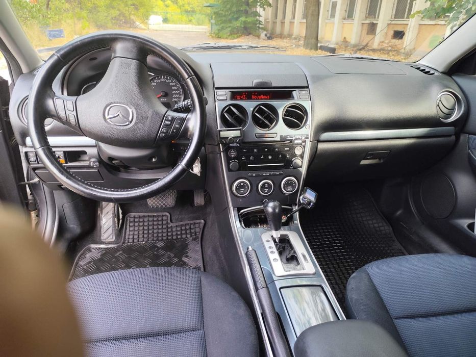 Продавам Мазда 6