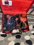 Hilti комплект с 2батери
