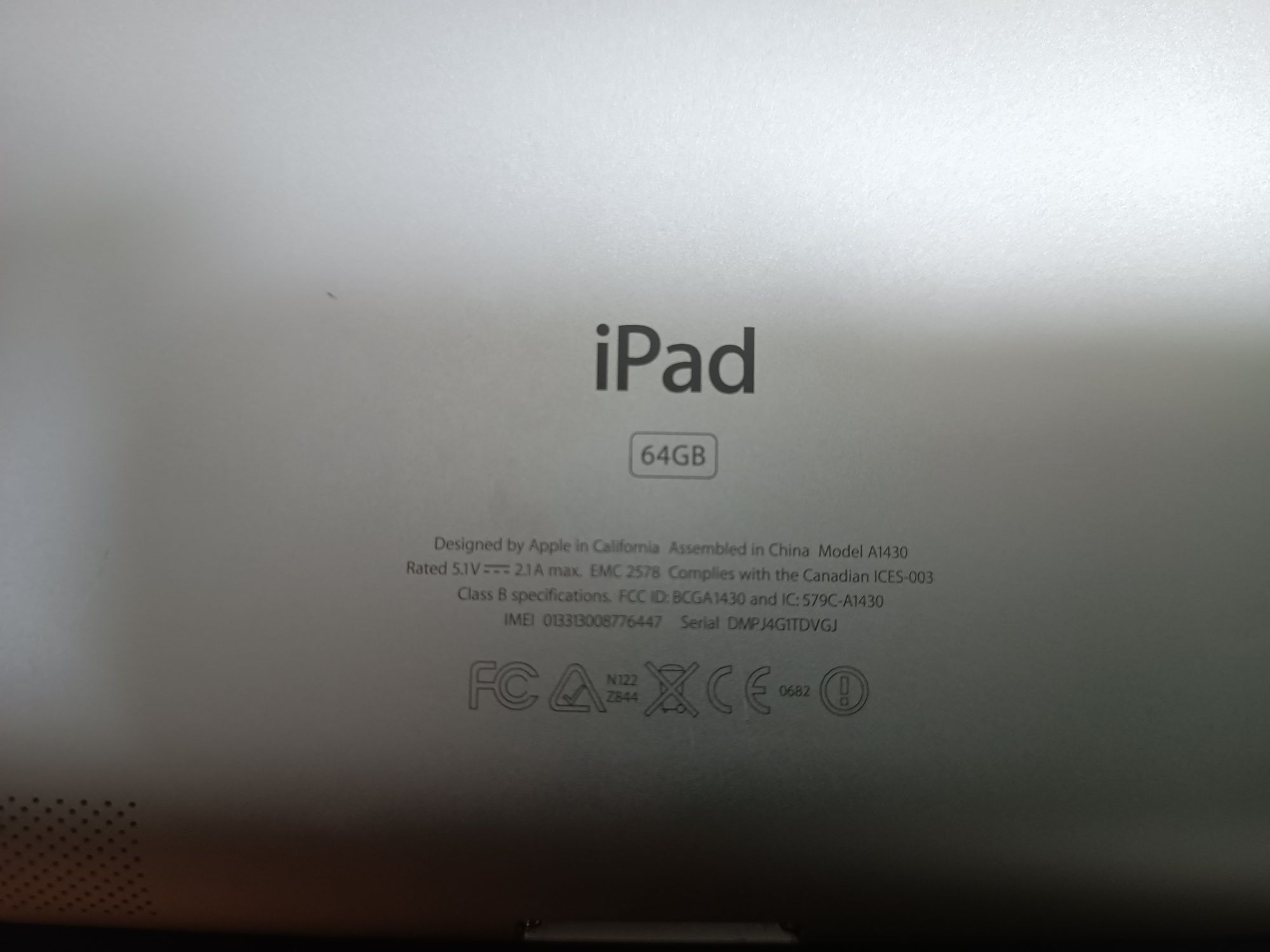 Планшет сотилади iPad 64Gb