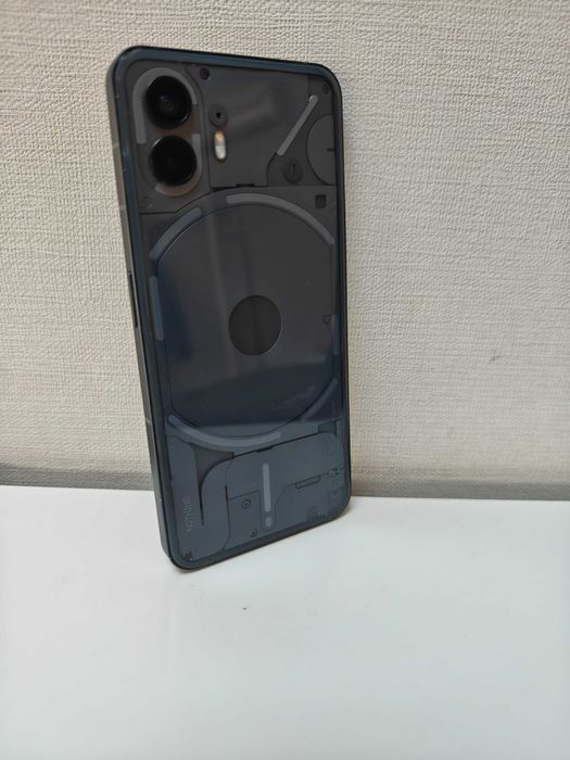 Nothing Phone (2) 12GB / 512GB – като нов!