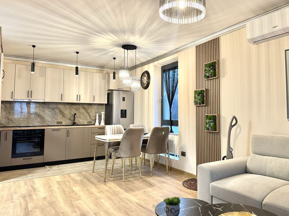 Дава се под наем Двустаен апартамент в София, Слатина - 63 кв.м за 765 € - Снимка #2