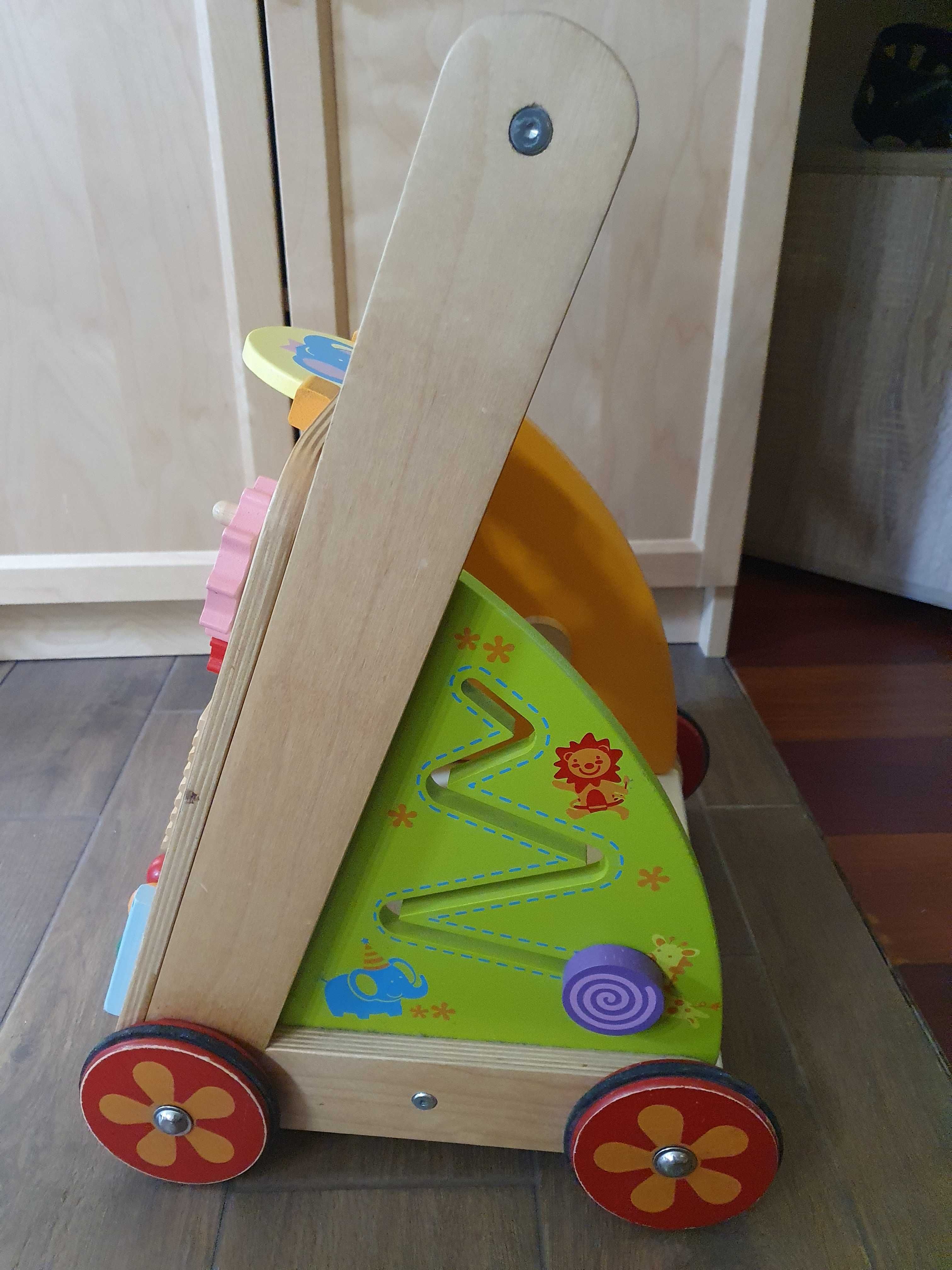 Дървен уокър бизиборд/walker busy board Artiwood